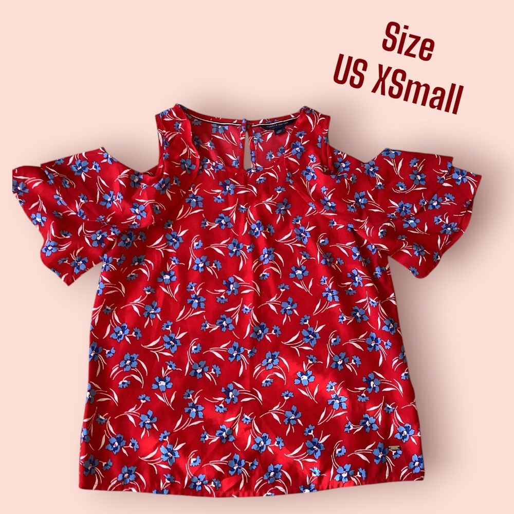 Tommy Hilfiger | XS floral blouse